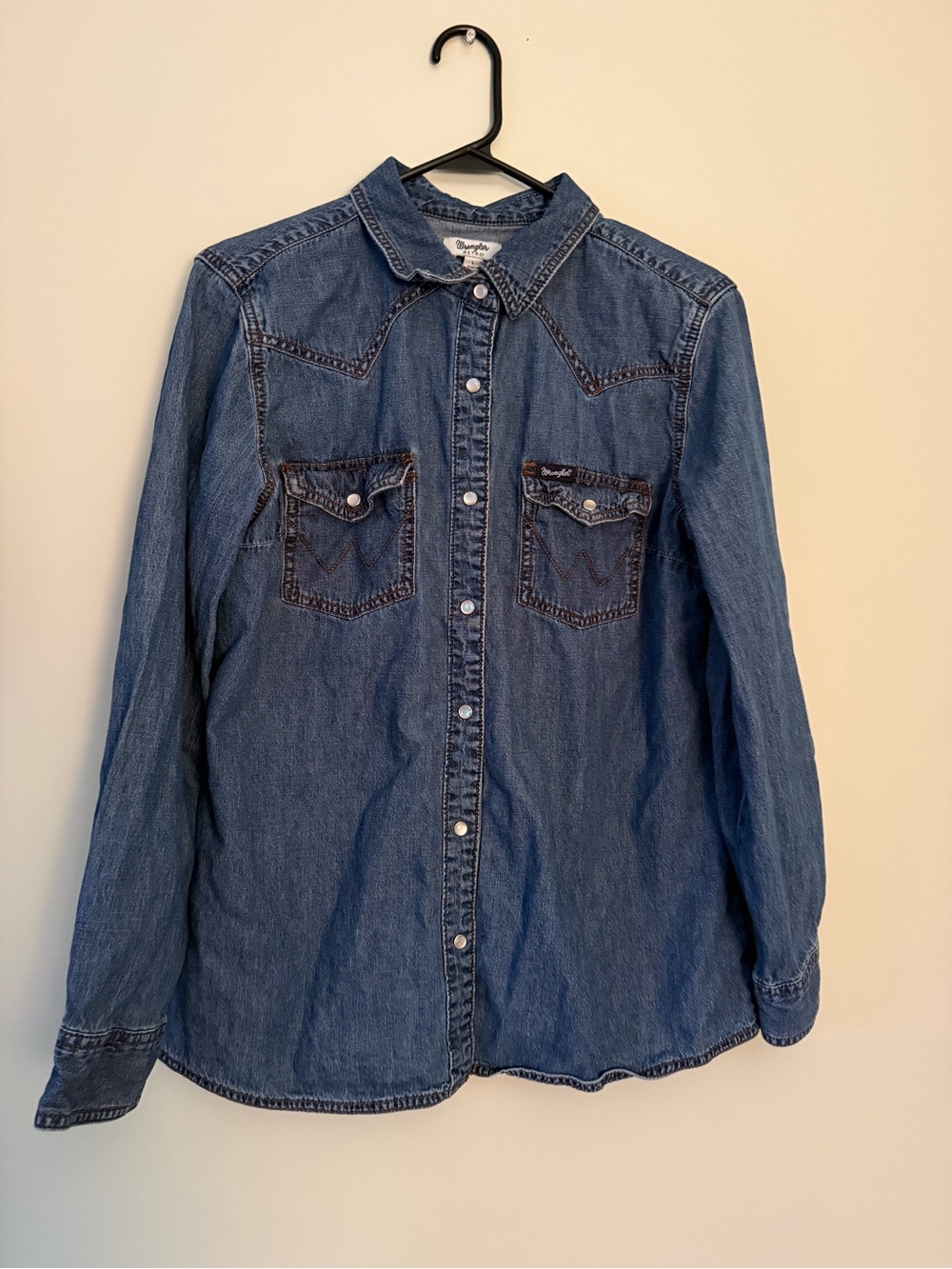 Wrangler Women's Long Sleeve Denim Western Shirt - Blue